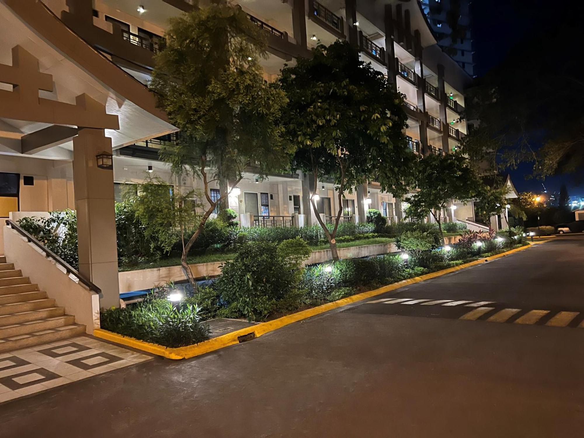 Stunning 2Br Apt, 65 Sq M Netflix At Rosewood Pointe Residences Near Bgc Manila Dış mekan fotoğraf